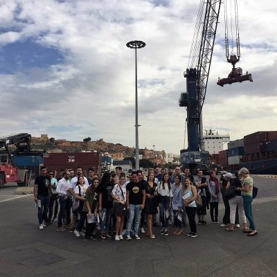 Estudiantes del Módulo de Comercio Internacional del Instituto ‘Fuente Nueva’ de El Ejido visitan el Puerto de Almería